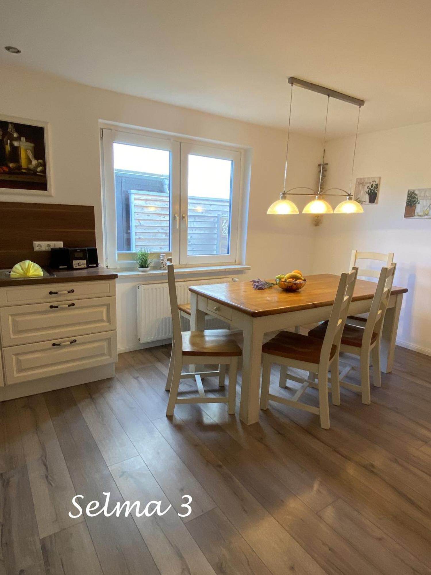青斯特Haus Selma公寓 外观 照片